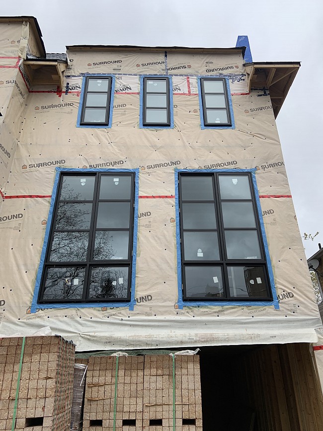 aluminum-windows-Toronto-new-construction