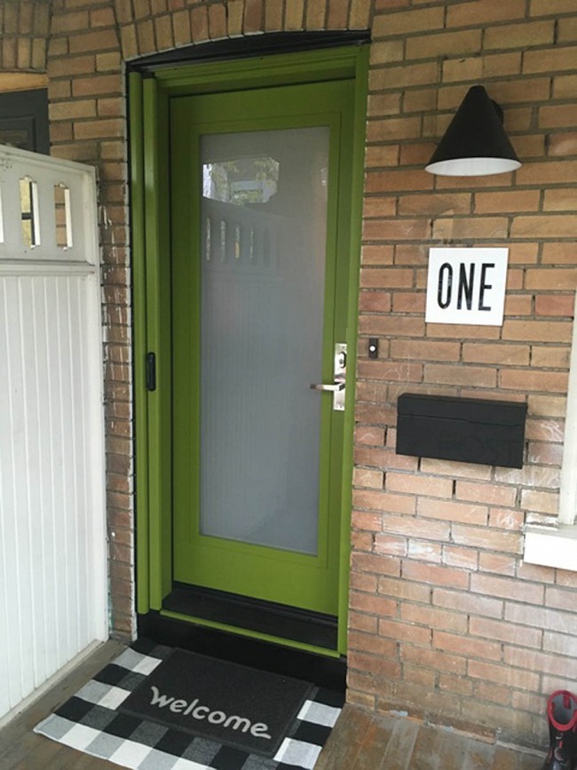 steel-door-installation-replacement-toronto-narrow-green