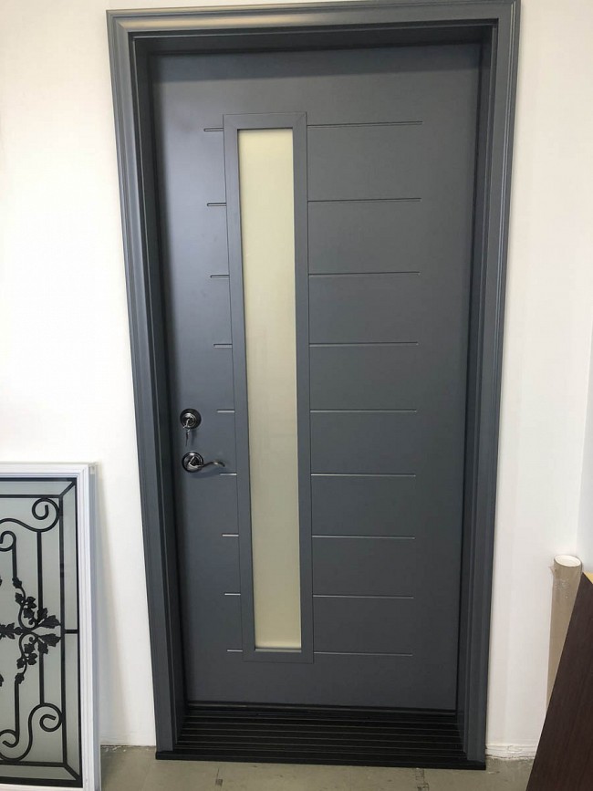 Mundo steel door with glass copy