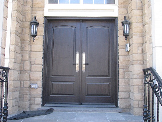 fiberglass-doors-installation-toronto-standard-double-doors