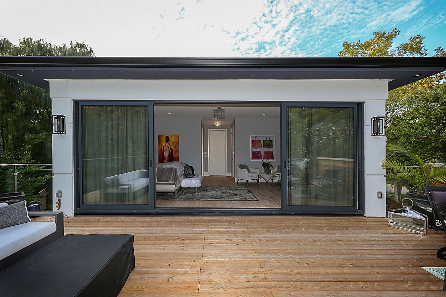 Lift and slide patio door installed by Delco in a Toronto home