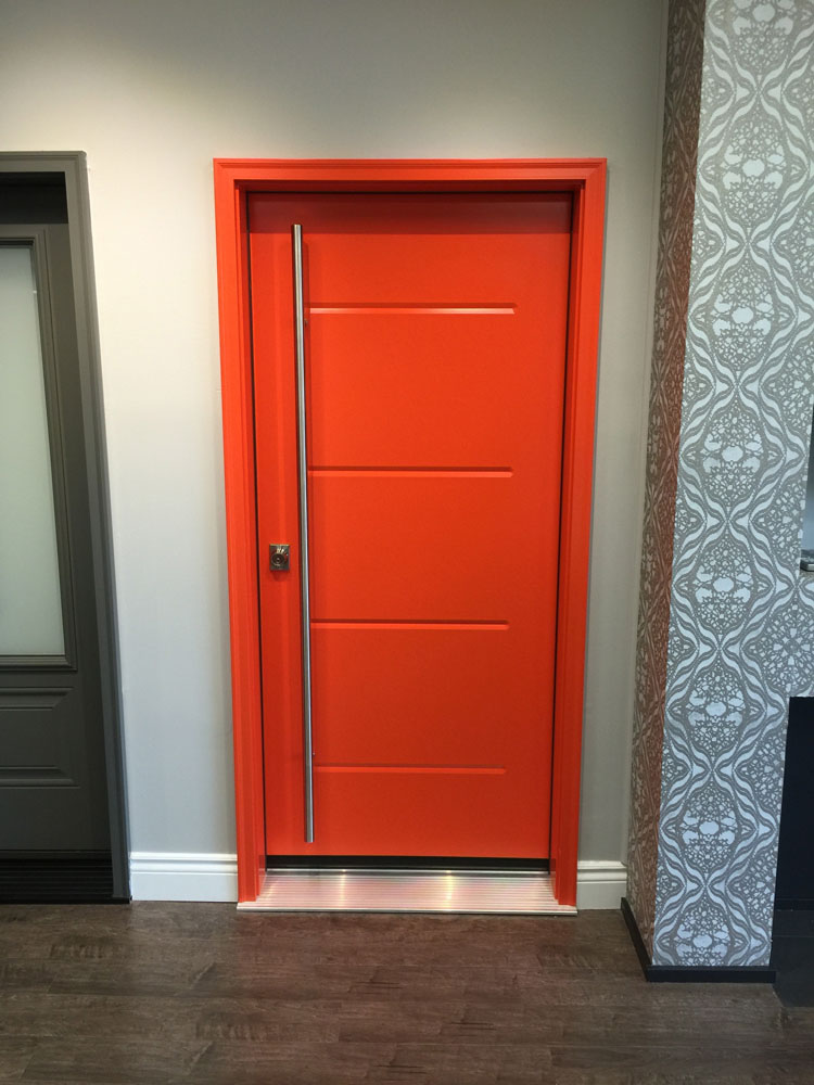 9 Modern Exterior Doors That Make Coming Home Feel Like a Red